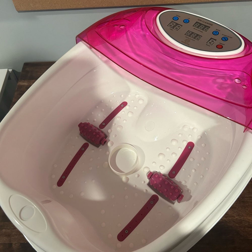 Ionic Foot Bath